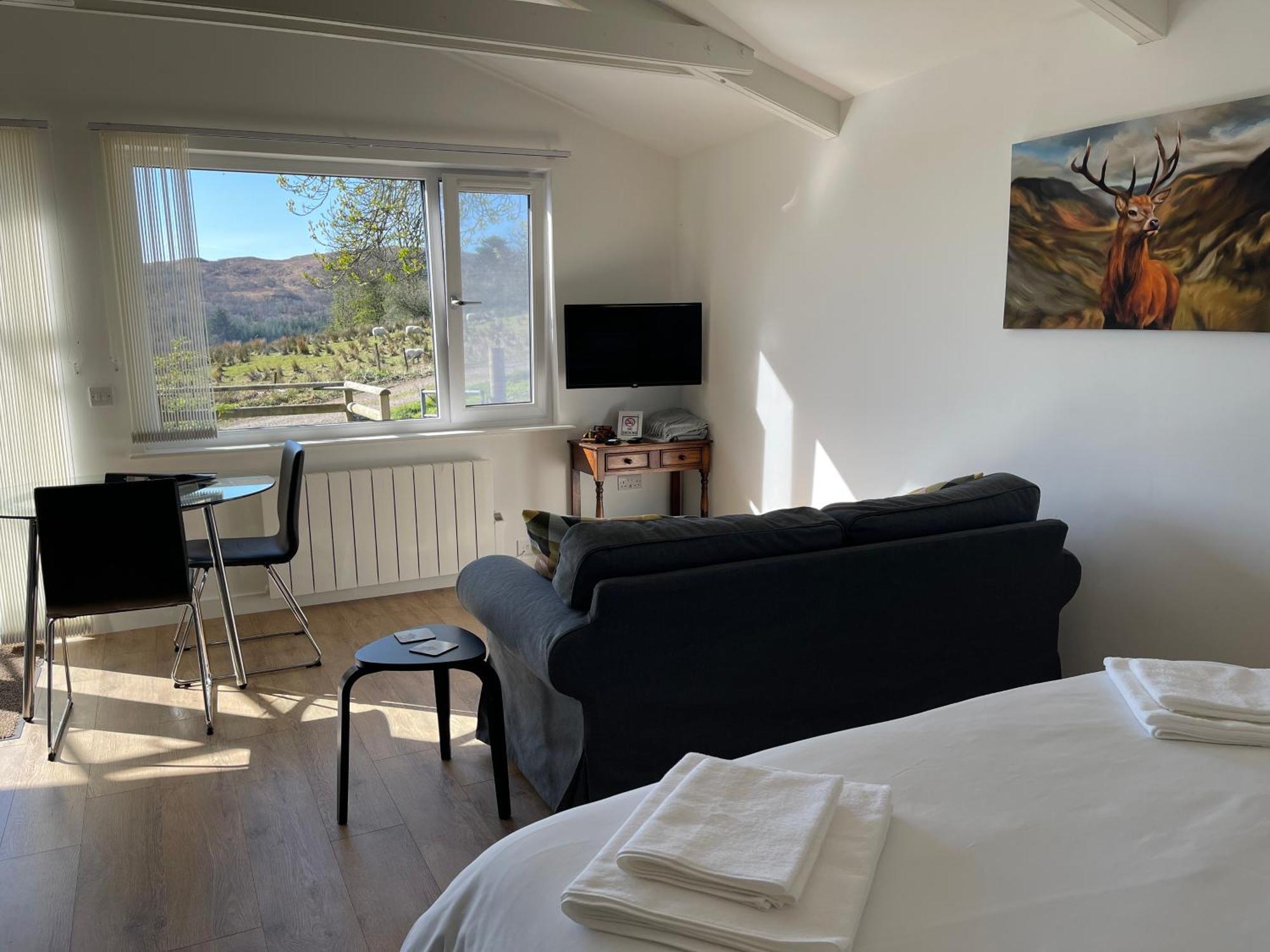 Spacious Lodge With King Sized Bed Inveraray Εξωτερικό φωτογραφία